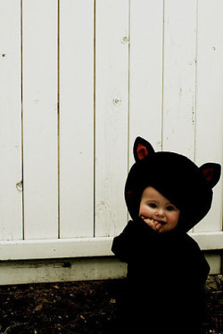 (via -sincerelykendramarie, fuckyeahcutekiddos) I love kids sososososososososo
