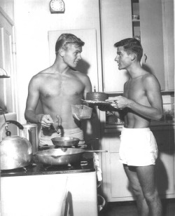 Tab Hunter and Roddy McDowell