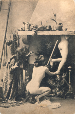 vrouwenbillenman:retrogasm:Witches’ Sabbat in Paris, ca. 1910