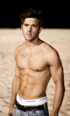 Hot Men I Reblog
