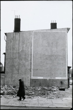 liquidnight:  Leonard Freed Harlem, New York, 1954 From Leonard