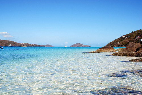 travelthisworld:  Magen’s Bay, St. Thomas Island, US Virgin Islands by Steve Grundy 