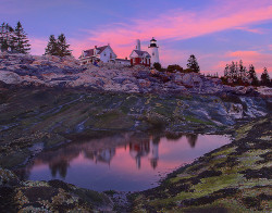 lexislex:  PemaQuid Lighthouse, Maine (by Kevin McNeal) 