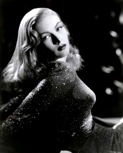 nonrev:  latinamericana:  Veronica Lake  9   Rrrraszpla!