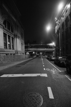 refugado:  joelzimmer:  Bike Lane Under the Williamsburg bridge,