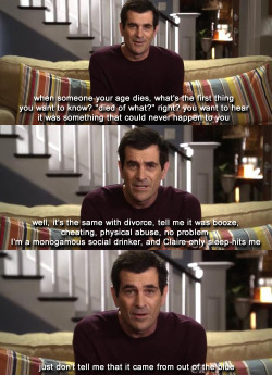 jonwithabullet:  Modern Family s02e06 “Halloween”