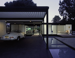 micasaessucasa:  Julius Shulman: Cool and Hot | Blue Ant Studio