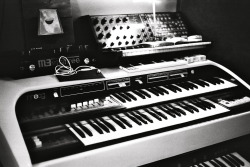 Moog Organ, Mhz studio - Ph. Paolo Crivellin