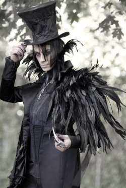 deepdarkwoods:  Mad T Party neoVictorian coat | Pandamoniam Designs