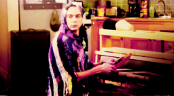 ldcsoundsystem:  Mary: Honey, why did you get a loom?Sheldon: