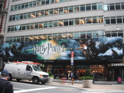 godrichollow:  this is right near Times Square. I got SO excited