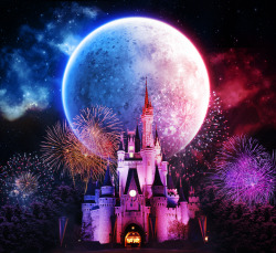 ilovewaltpotter:  Sleeping Beauty Castle with a gigantic moon
