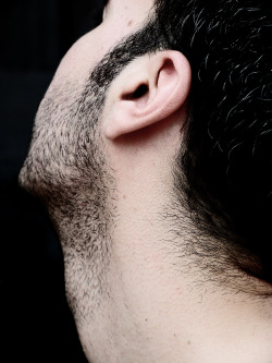 fortheloveofhairy:  *lick* 