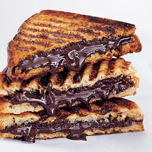 fuckyeahcomfortfood:  grilled nutella sammiches  I’m not sure if this looks delicious or disgusting.ngl, I want to know what it tastes like.