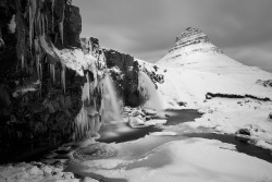 black-and-white:  Kirkjufellsfoss (by Mark Voce) 