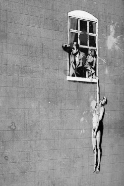 jocelynbernard:  Bath | Bansky, 2009 (by Hazem Abuwatfa) 