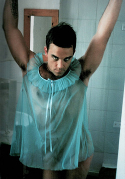 sissydudeomen2:  lifeiskinky  Oh Be My Slut Robbie…