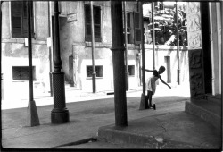 New Orleans street scene photo by William Gale Gedney, 1956