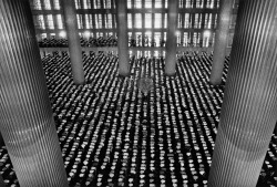 The Mosque of Istiqlal photo by Sebastião Salgado; Jakarta,