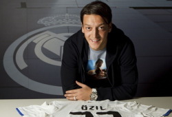 Don’t blame me for wanting some more Özil on my dash.