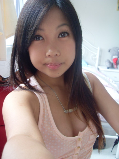 fuckyeahsheisbeautiful:  . S U B M I S S I O N . Submitted by Cindy (lil.angel.x@hotmail.com)