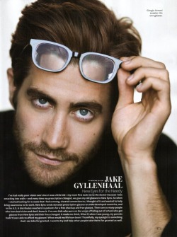 fuckyeahmenwithglasses:  Jake Gyllenhaal: an actor unafraid to