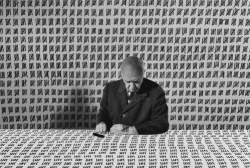 rerylikes:  Gilbert Garcin. 168 - Le compte exact - Correct