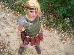 sex-coffee-and-comicbooks:   Astrid cosplay 5.0by *huck-finn-forever