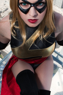 capncarrot:  Wow! angelophile:  Ms. Marvel Cosplay by Miracole