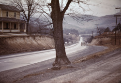 Road out of Romney, West Virginia photo by John Vachon, 1942via: