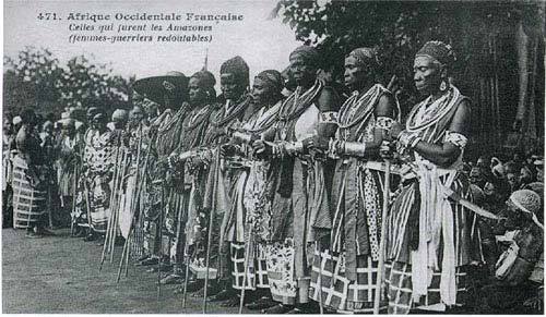 diasporicroots:  Diasporicroots: The Dahomey Amazons The Dahomey Amazons were a Fon all-female military regiment of the Kingdom of Dahomey (now known as Benin). They were named so by Western observers and historians due to their similarity to the legendar