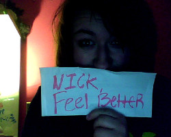 super great ashleigh sent a note for my Nick who isn&rsquo;t feeling well today! so very sweet of you! :D â™¥â™¥â™¥Amy