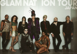 makkiee:  fuckyeahdangdang:  Glam Troupe from Movie Star, via