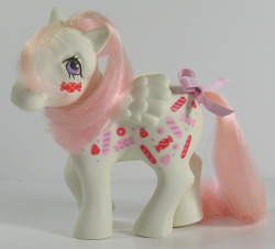 g1mlp:  Yum Yum is so pretty. 