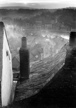 Roofscape, Whitby, North Yorkshire photo by Edwin Smith, 1959via: