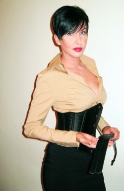 danakane:  Dana Kane - Disciplinarian DanaKane.blogspot.com 