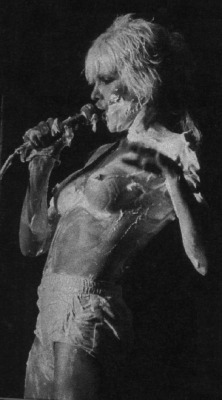 5to1: Wendy O Williams of The Plasmatics
