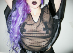 nikkilipstick:  happy titty tuesday a lil late …ive been working