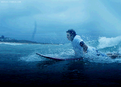 mcflys:  Danny Jones surfing in Australia 2008  