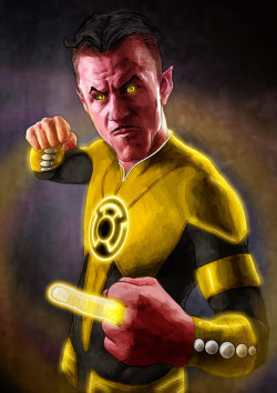 kryptongirl:  Sinestro wants to show you how many fucks he gives.