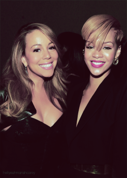 hellyeahmariahcarey:  Mariah & Rihanna at VEVO Launches