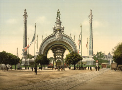 Grand entrance, Exposition Universelle, Paris unidentified photographer,