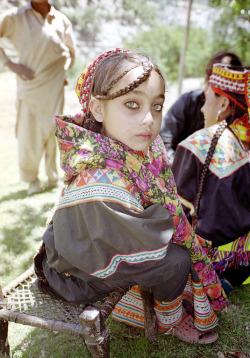 Kalash girl, North Pakistan via: pastmist