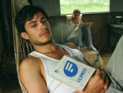 beautypeeps-blog:  Gael García Bernal b.1978