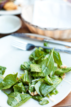 c-a-r-g-o:  yummy spinach salad 