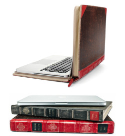 andrewharlow:  Bookbook laptop case by Twelvesouth 