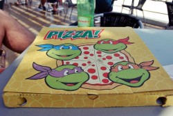 whiteafro:  Teenage Mutant Hero turtles pizza :D