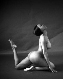 Yoga titties