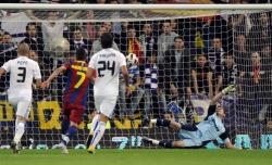 Penal cobrado por Messi primer (y unico) gol del FC Barcelona