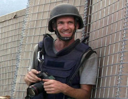 R.I.P. TIM HETHERINGTON Tim was a photo journalist of the highest